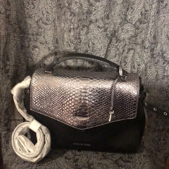 Michael Kors silver and black bag 2 way bag Sale - Picture 2 of 5